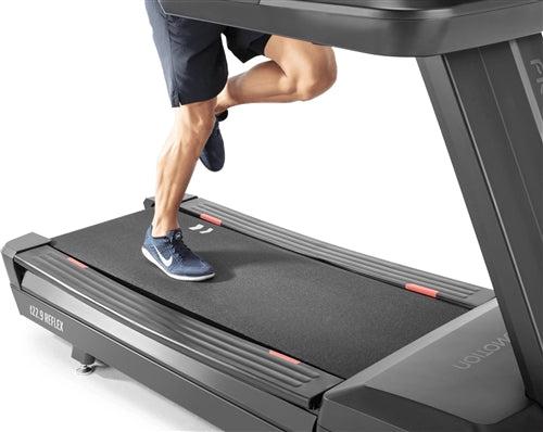 Freemotion Reflex T22.9 Treadmill w/ 22"  HD Capacitive Touchscreen (Remanufactured)