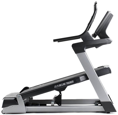 Freemotion 11.9 Incline Trainer w/iFit (Remanufactured)