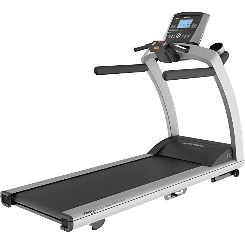 Life Fitness T5 Treadmill w/Advanced Console (Remanufactured)
