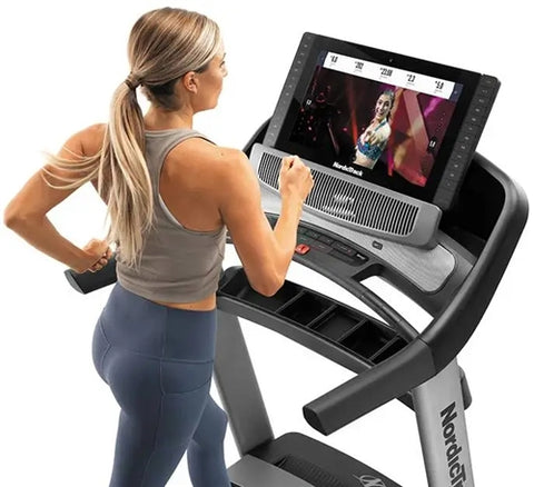 Nordictrack Commercial 2950 Treadmill (Remanufactured)