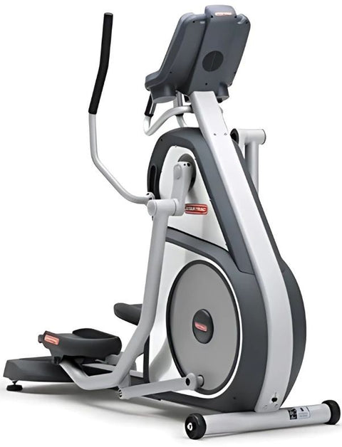 Star Trac Elite 6230 Pro Elliptical (Remanufactured)