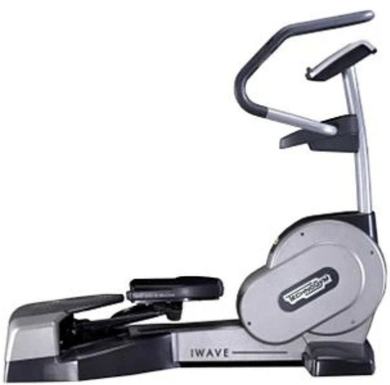 Technogym Cardiowave 700i w/LED Console (Remanufactured)