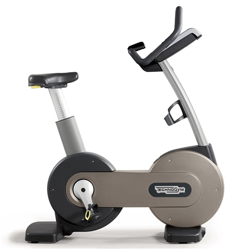 Technogym Excite 700e Upright Bike w/Visioweb