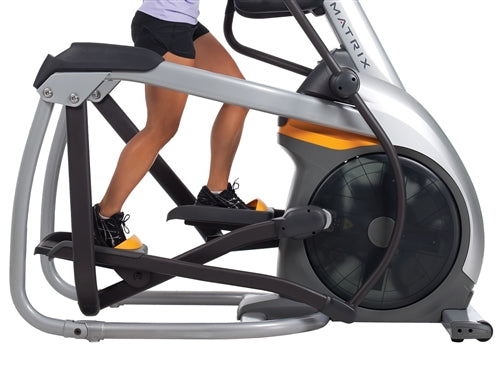 Matrix E7xe Suspension Elliptical (Remanufactured)